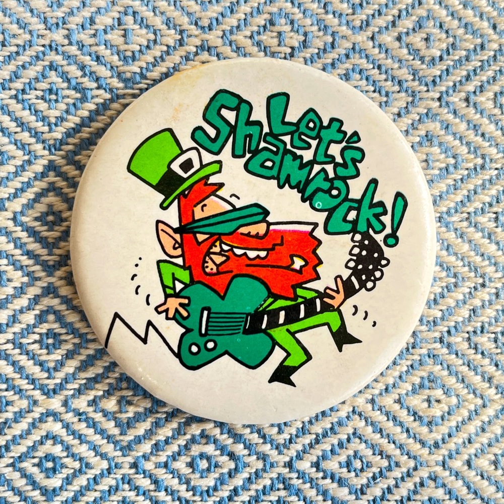 $5 Bundled 💘 Cute Vintage Leprechaun Pin